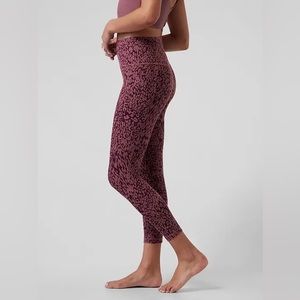 ATHLETA Salutation Stash Pocket Printed 7/8 Tight in Ocelot Spot Tawny Rose